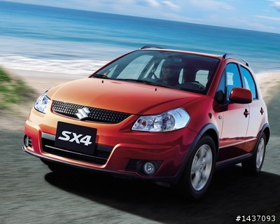 新車入庫。S家的 Suzuki SX4 胡亂開箱文(含2013年初簽約的sx4菜單)
