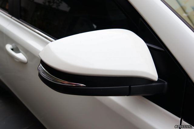 千呼萬喚,我的2013 RAV4 2.5E交車開箱