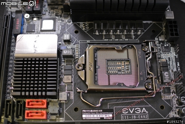 雙潮來襲 EVGA Z77 Stinger ITX + EVGA GTX 660 Superclocked