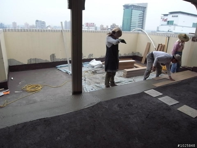 高雄市區,高樓層LOFT風,自行發包