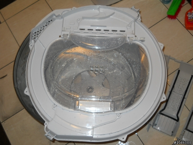 Panasonic洗衣機(NA-V168SBS)-拆洗DIY