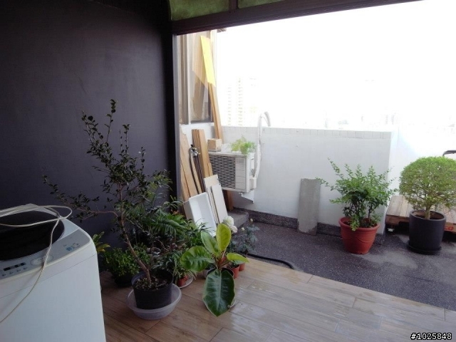 高雄市區,高樓層LOFT風,自行發包