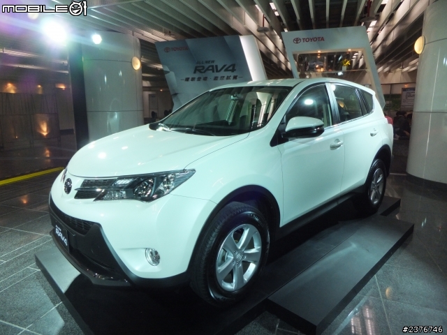 2012-12-29 NEW RAV4 TOYOTA 賞車試駕