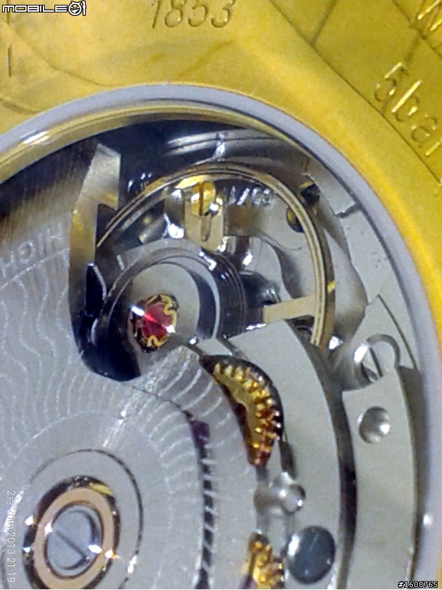 《高C/P值浪漫分享》遲來的情人節開箱! TISSOT Luxury Automatic自動天文台對錶。
