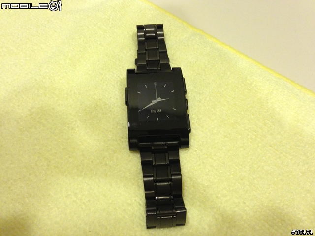 (更新:有第三方韌體支援中文) 和iPhone最速配的智慧型手錶「Pebble」 開箱文