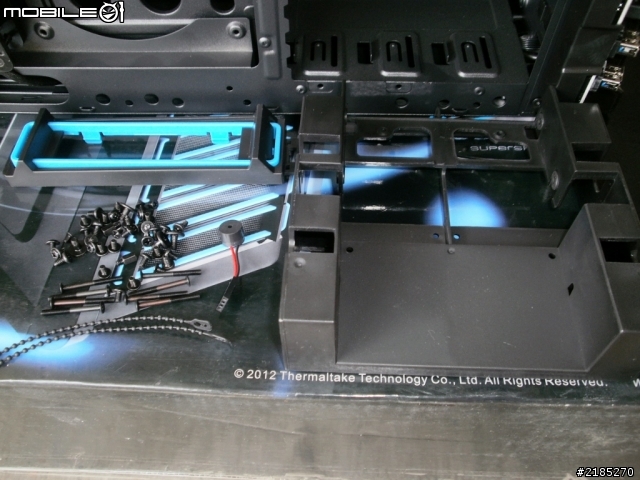 【開箱】Thermaltake Chaser A31