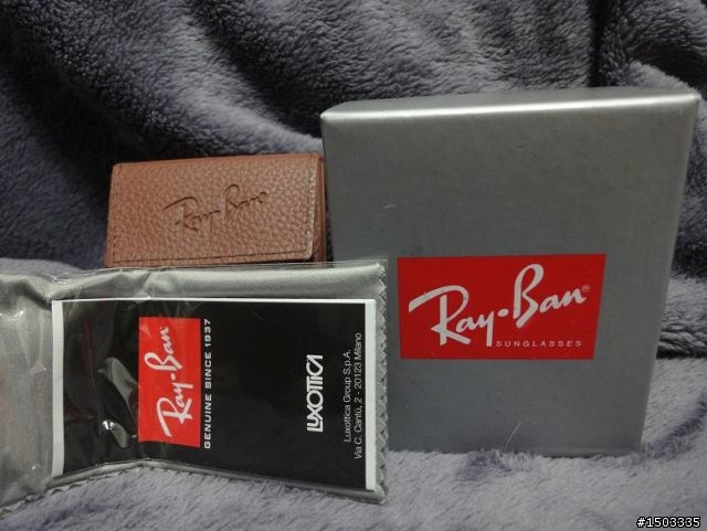 老爸的生日禮物開箱~Ray Ban RB3479雷朋摺疊式太陽眼鏡
