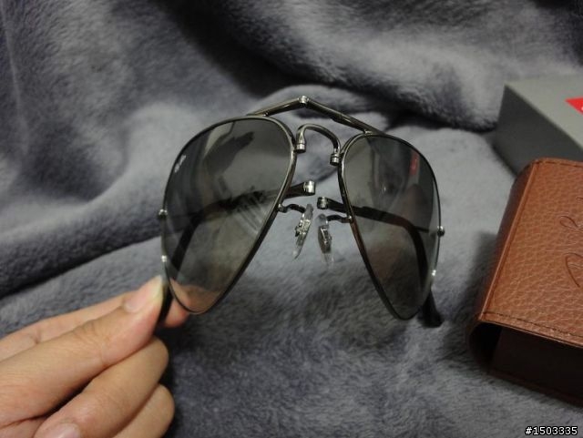 老爸的生日禮物開箱~Ray Ban RB3479雷朋摺疊式太陽眼鏡
