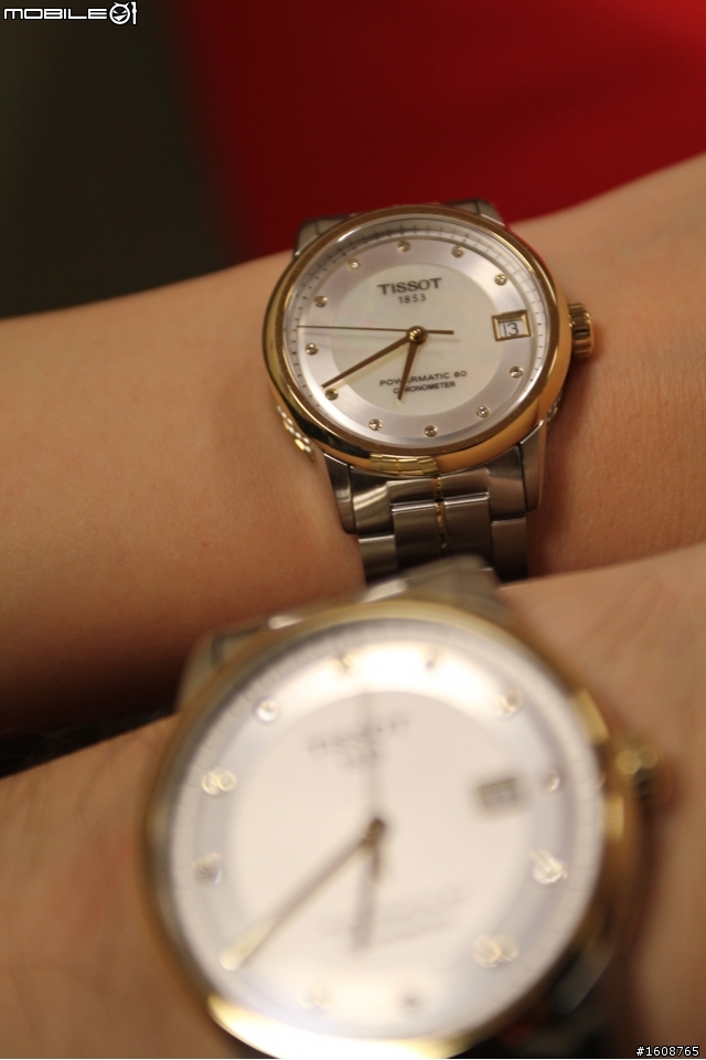 《高C/P值浪漫分享》遲來的情人節開箱! TISSOT Luxury Automatic自動天文台對錶。