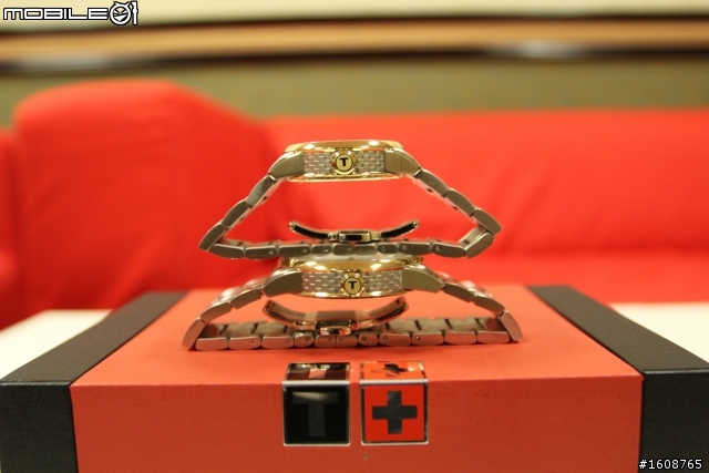 《高C/P值浪漫分享》遲來的情人節開箱! TISSOT Luxury Automatic自動天文台對錶。