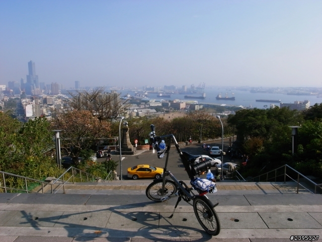STRIDA 悠閒騎 上~忠烈祠~觀LOVE景 & 下~武德殿~欣賞古蹟