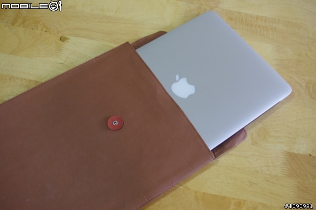 【開箱分享】13吋MBA的新外套 DODOcase x ECHO lettre