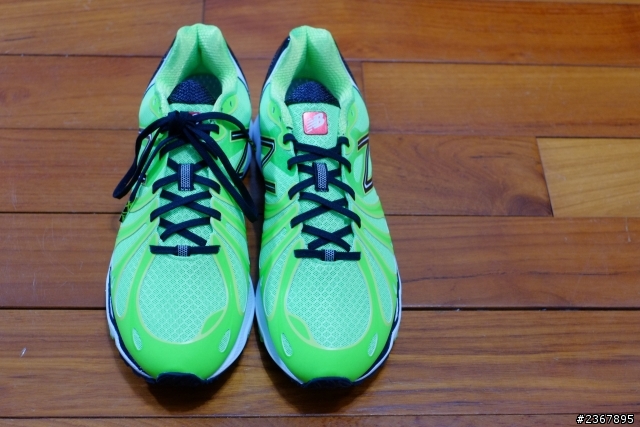 New Balance M890GY3