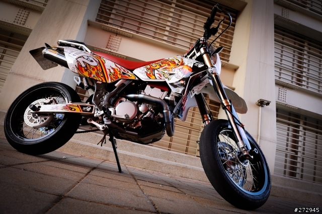 SUZUKI DRZ400SM DIY換火星塞&近期改裝心得(吉村紅頭化油器調整....)