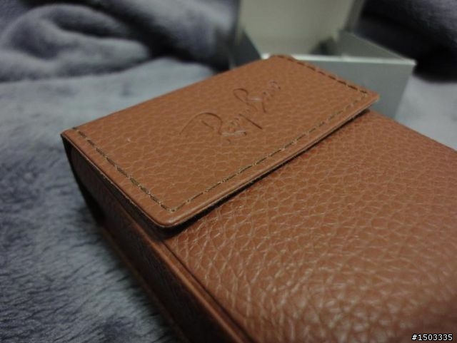 老爸的生日禮物開箱~Ray Ban RB3479雷朋摺疊式太陽眼鏡