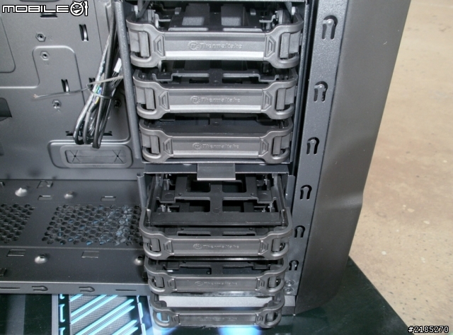 【開箱】Thermaltake Chaser A31