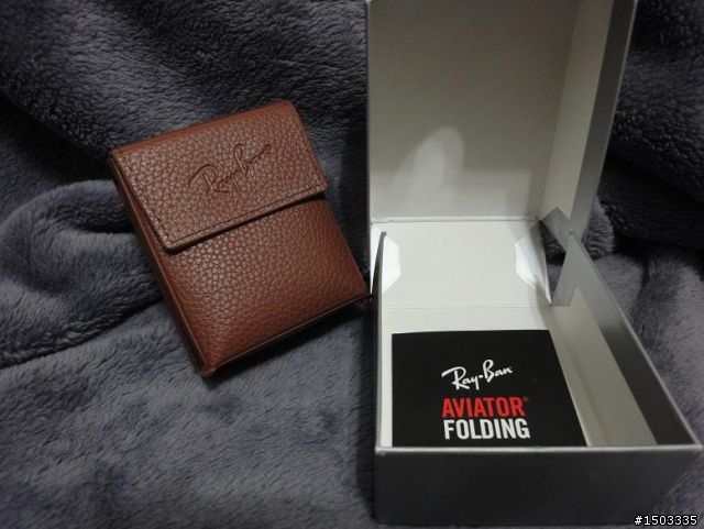 老爸的生日禮物開箱~Ray Ban RB3479雷朋摺疊式太陽眼鏡