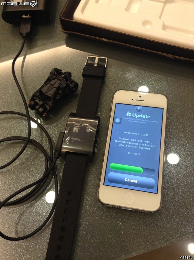 (更新:有第三方韌體支援中文) 和iPhone最速配的智慧型手錶「Pebble」 開箱文