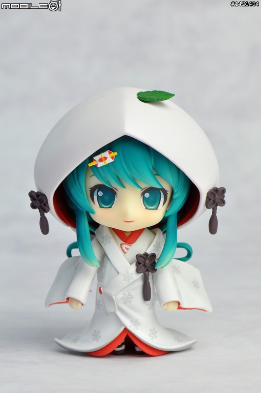 ねんどろいど 303 雪ミク いちご白無垢ver.