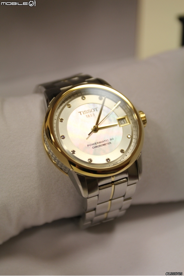 《高C/P值浪漫分享》遲來的情人節開箱! TISSOT Luxury Automatic自動天文台對錶。