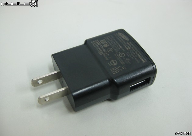 連鈺嗆聲軍團TCS2382 USB供電雙重低音喇叭開箱