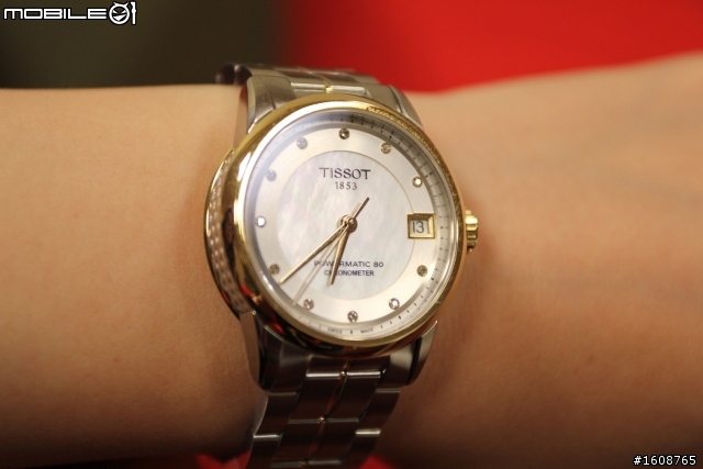 《高C/P值浪漫分享》遲來的情人節開箱! TISSOT Luxury Automatic自動天文台對錶。