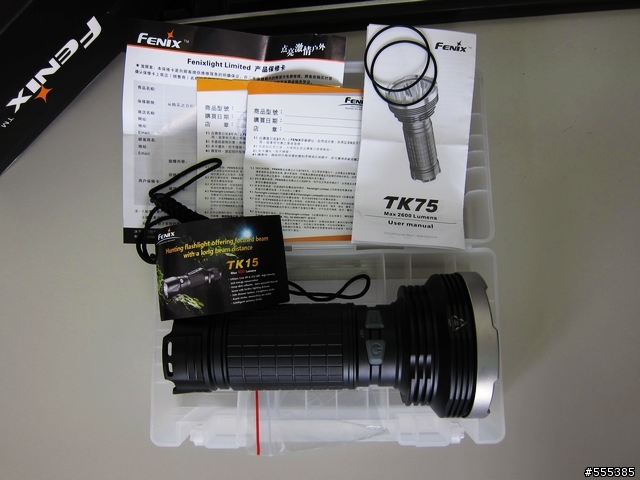 Fenix TK75 開箱圖...