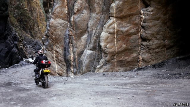 SUZUKI DRZ400SM DIY換火星塞&近期改裝心得(吉村紅頭化油器調整....)