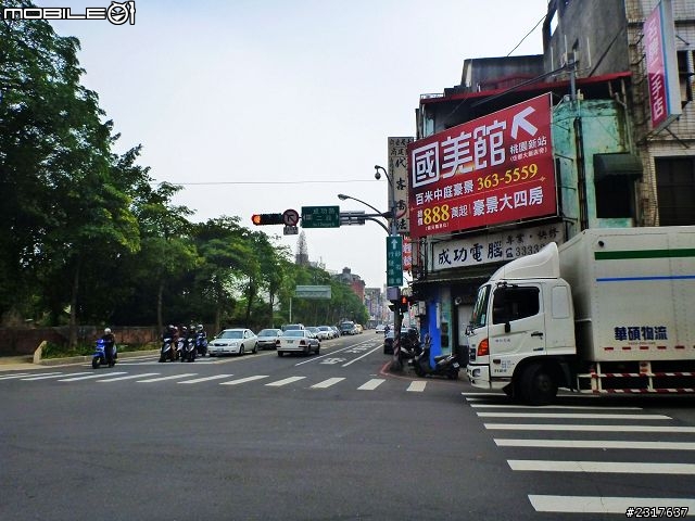 林間道影尋夢裡 桃紅帶香千百迴