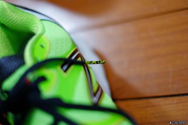 New Balance M890GY3