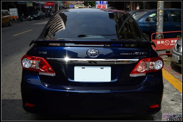 Altis 1.8E 2013年車 開箱~~(2.2交車)