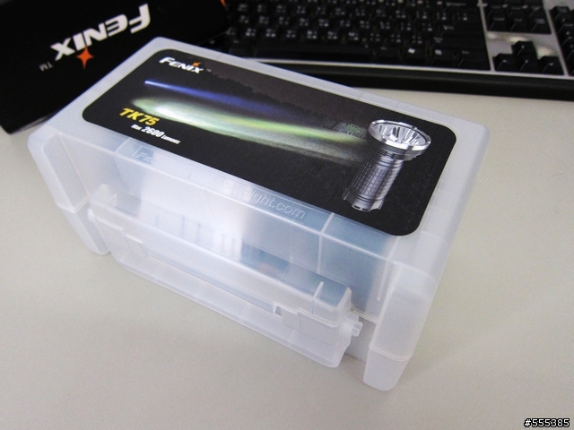 Fenix TK75 開箱圖...