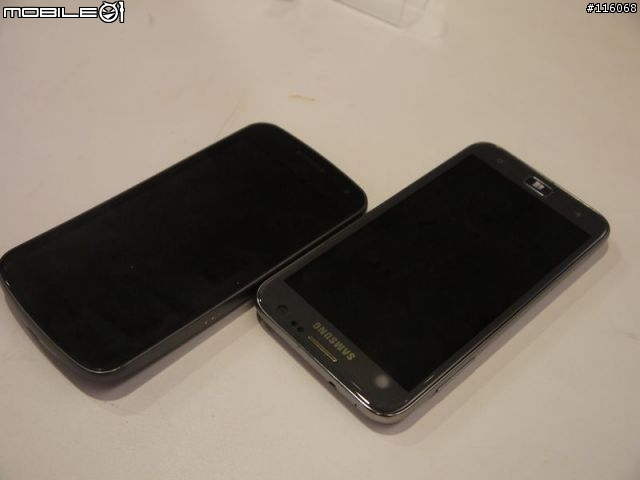 Samsung 的第一台WP8 手機─Samsung ATIV S