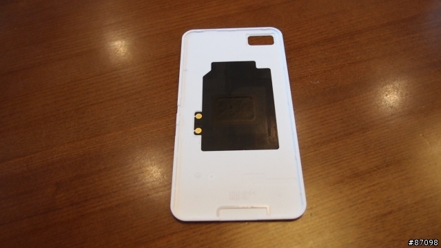 BlackBerry Z10開箱_第一篇_外型及操作介面篇
