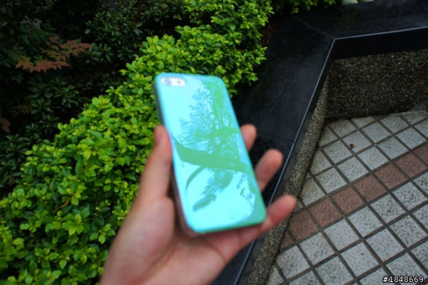 閃亮亮多彩iPhone5保護殼,我的開箱初體驗