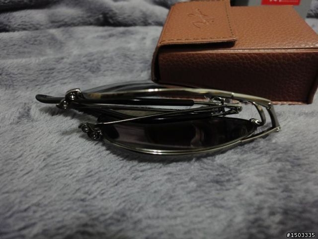 老爸的生日禮物開箱~Ray Ban RB3479雷朋摺疊式太陽眼鏡