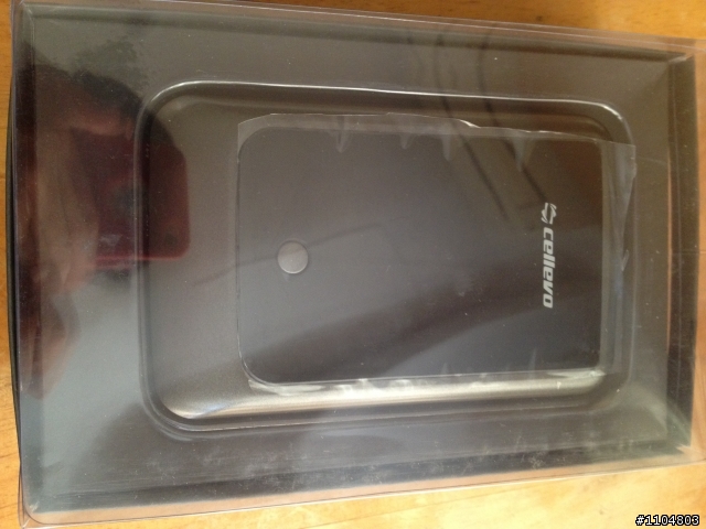 <開箱文>MAC bookair 行動電源 Cellevo NP10400
