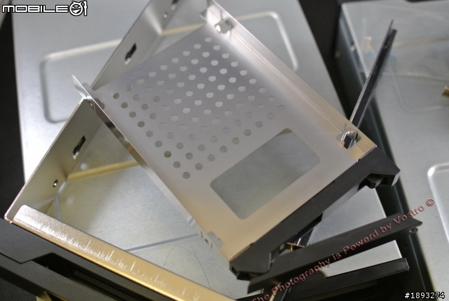 星盟科技 STARDOM PD520-S3 (3.5+2.5) 硬碟內接盒