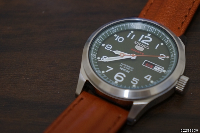 第二支錶,第一隻機械表,SEIKO 5號