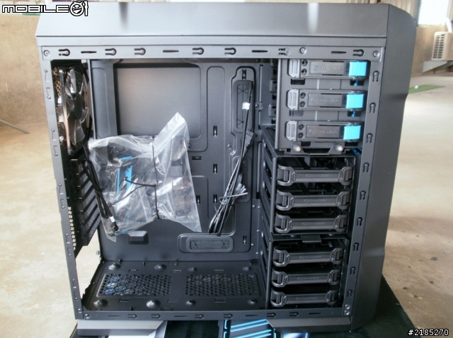 【開箱】Thermaltake Chaser A31