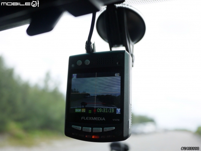 分享我新裝的FLEXMEDiA V747W行車紀錄器