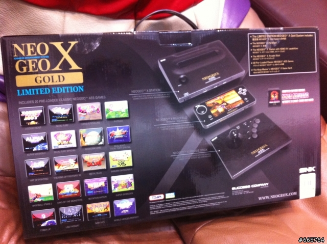snk最後掙扎的一款 NEOGEO X 掌上機 開箱文