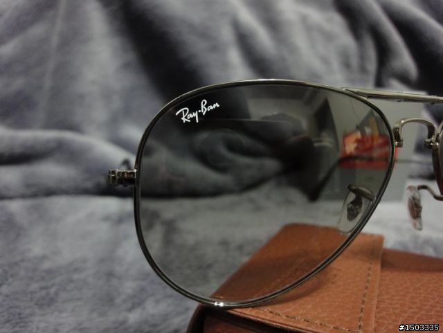 老爸的生日禮物開箱~Ray Ban RB3479雷朋摺疊式太陽眼鏡