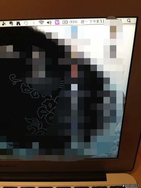 <開箱文>MAC bookair 行動電源 Cellevo NP10400