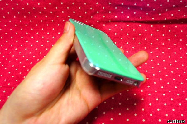 閃亮亮多彩iPhone5保護殼,我的開箱初體驗