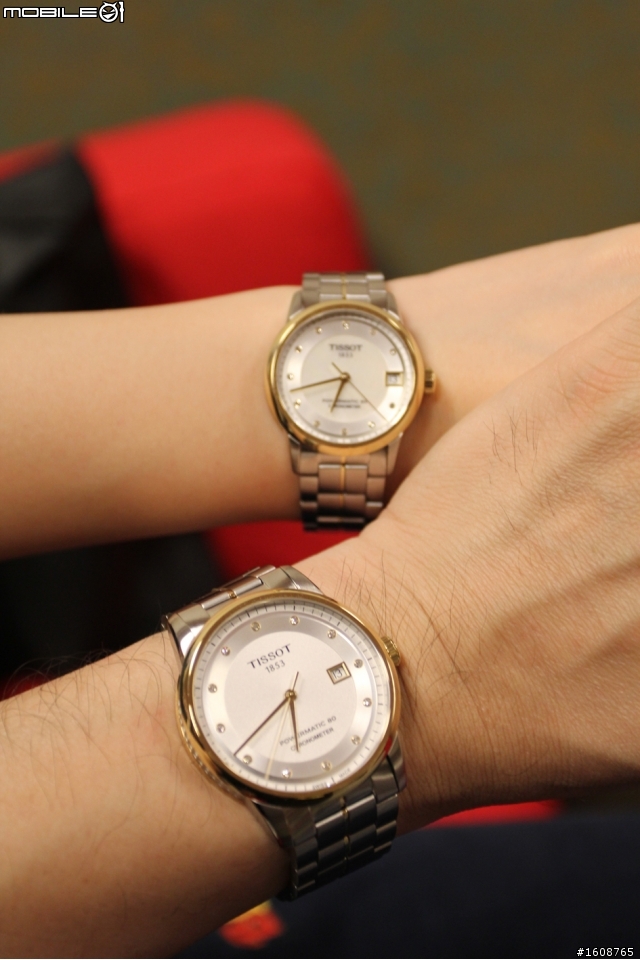 《高C/P值浪漫分享》遲來的情人節開箱! TISSOT Luxury Automatic自動天文台對錶。
