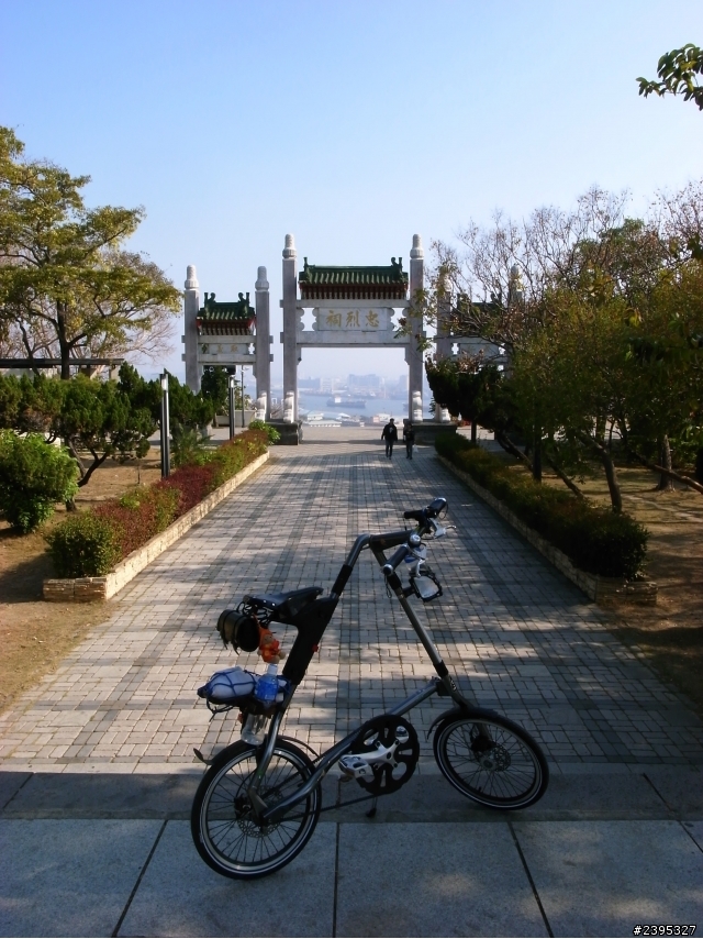 STRIDA 悠閒騎 上~忠烈祠~觀LOVE景 & 下~武德殿~欣賞古蹟