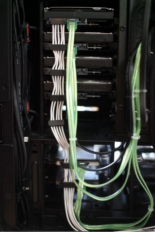 CM COSMOS II 水冷 + 外置冷排箱 作品簡圖