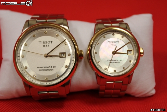 《高C/P值浪漫分享》遲來的情人節開箱! TISSOT Luxury Automatic自動天文台對錶。
