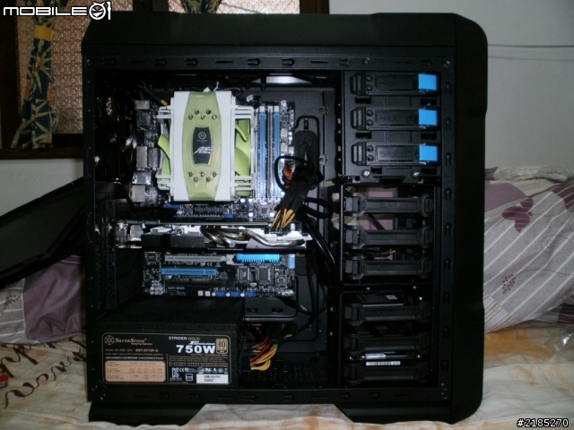 【開箱】Thermaltake Chaser A31